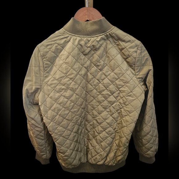 Quilted Jacket - Picture 7 of 10